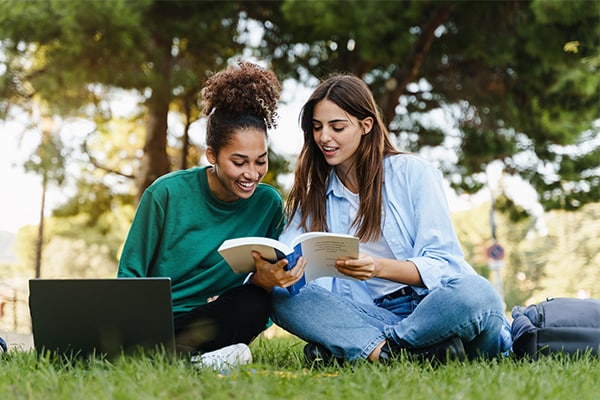 Women boxing in the park